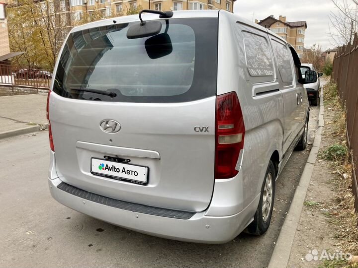 Hyundai Grand Starex 2.5 AT, 2009, 335 500 км