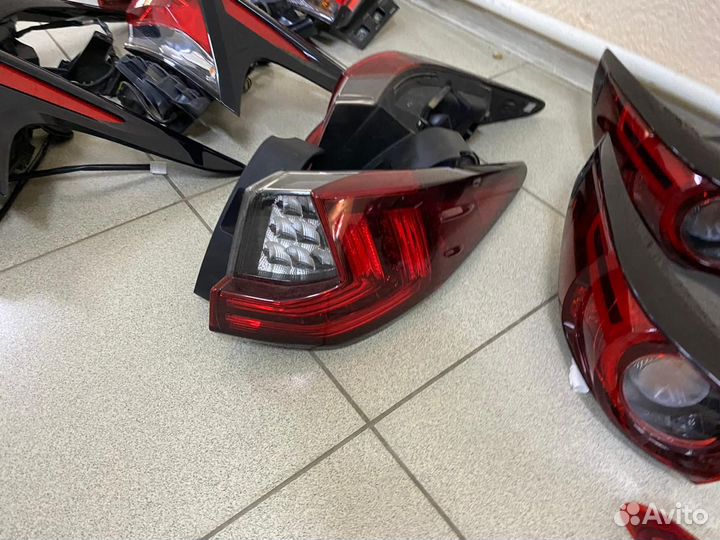 Задний правый левый фонарь фара Lexus RX Лексус рх