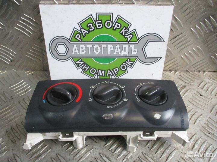 Блок управления отопителем Renault Symbol 2007г