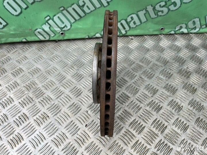 Диск тормозной передний правый Audi A6 С5 ADR 1.8