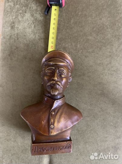 Бронзовый бюст Дзержинский