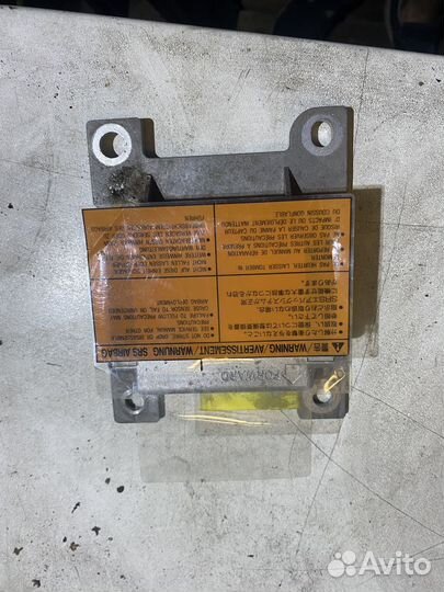 Блок управления AirBag Nissan Pulsar N15