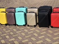 Шикарный новый чемодан