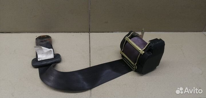 Ремень безопасности V5 2013