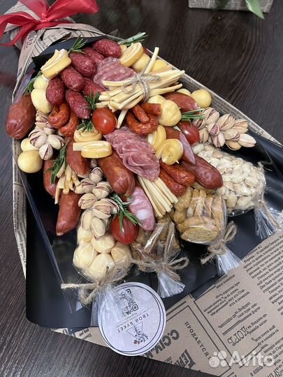 Мужской букет/ мясной букет для отца/ из колбасы