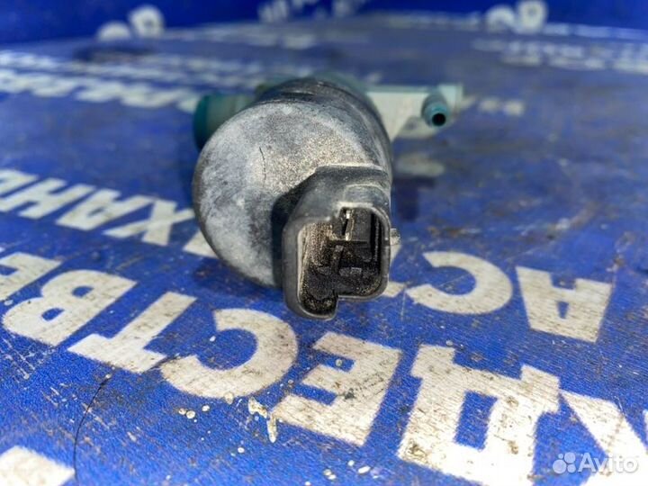 Моторчик омывателя лобового стекла Renault Logan 1