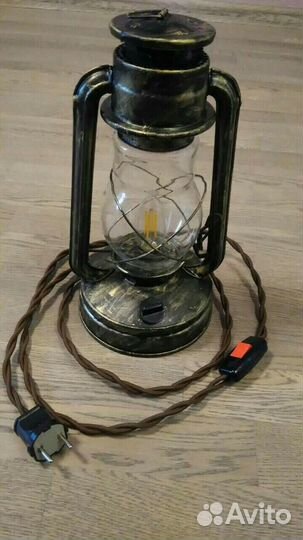 Светильник из керосиновой лампы