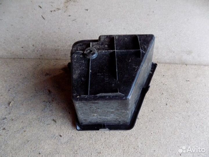 Ящик для инструментов ASX 2010-2016