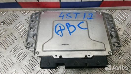 Блок управления двигателем dacia duster 1 (4ST12PF