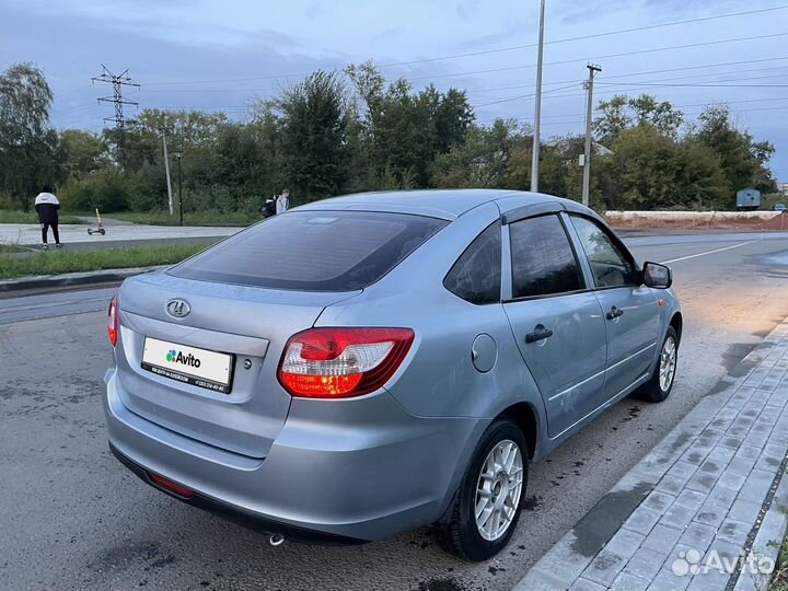 LADA Granta 1.6 МТ, 2015, 106 000 км