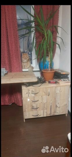 Детская кровать чердак со шкафом и столом