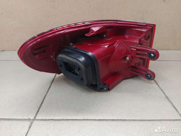 Фонарь правый Фольксваген Тигуан