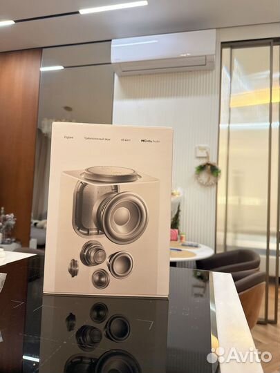 Умная колонка алиса макс