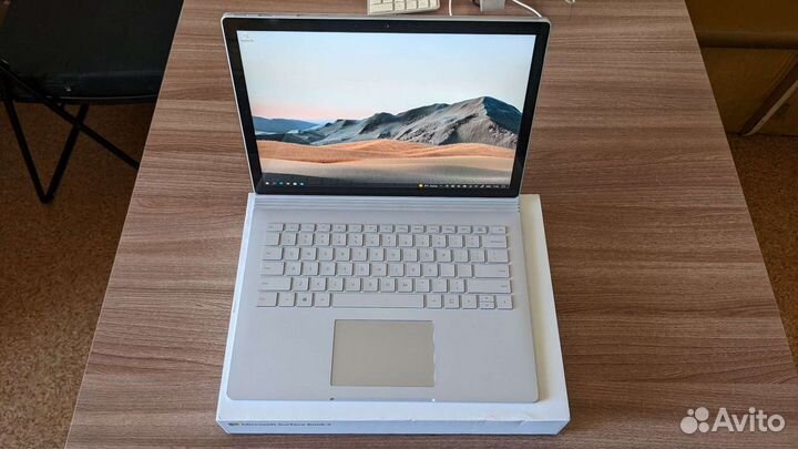 Microsoft Surface Book 3 (2022)