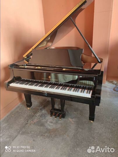 Рояль Steinway & sons, модель B(211см)