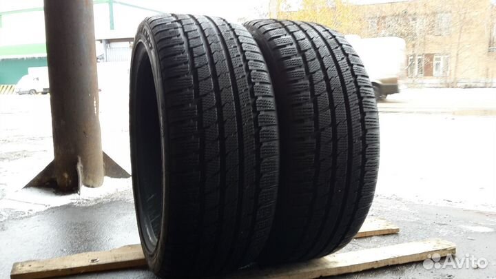 Kumho I'Zen KW27 215/55 R17