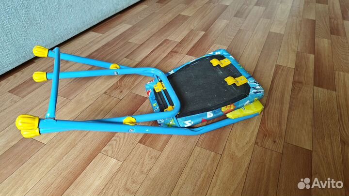 Детский стул