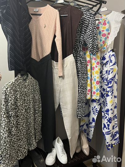 Пакет базовой женской одежды 42размер