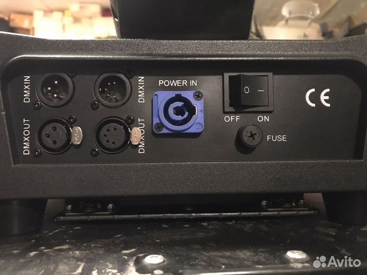 Вращающаяся голова Dialighting LED wash 700 zoom