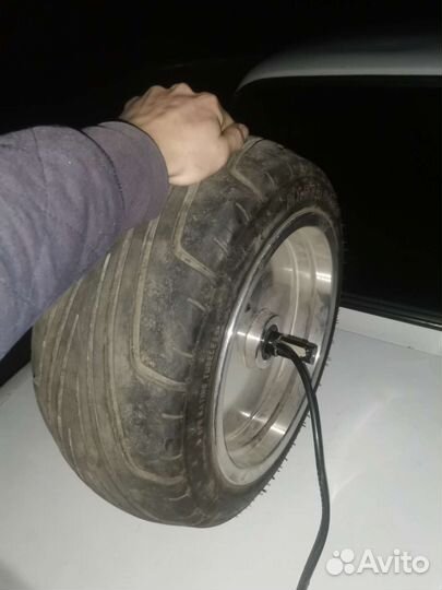 Колесо для электросамоката