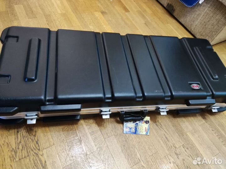 Кофр для клавишных инструментов