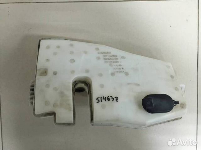 Бачок омывателя лобового стекла Renault Duster 2012