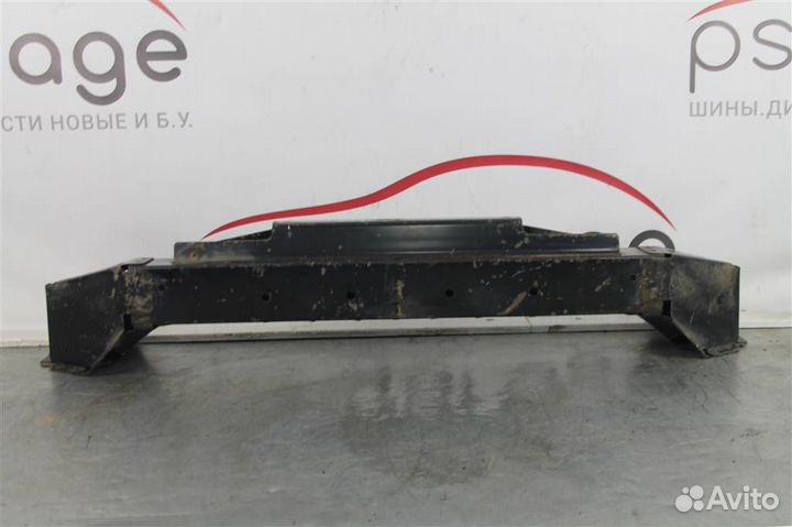 Усилитель переднего бампера Honda C-RV (95-99)