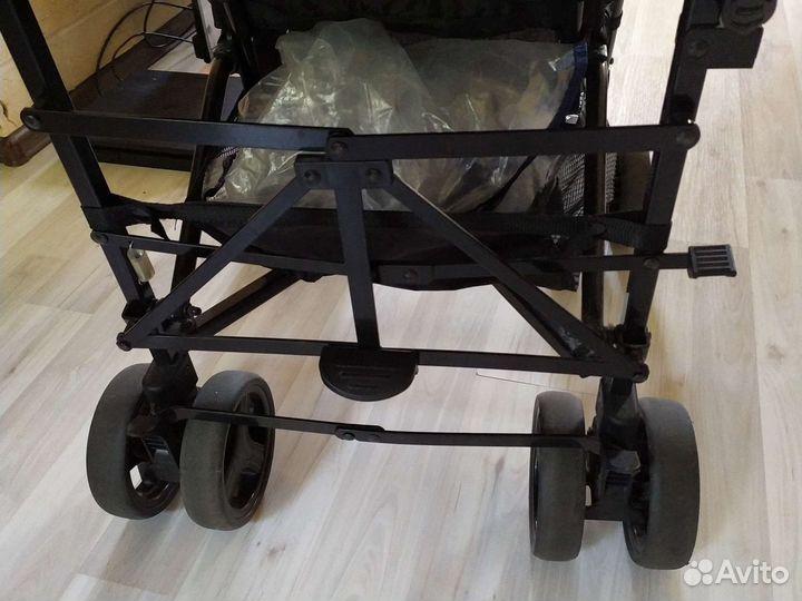 Коляска трость babyton