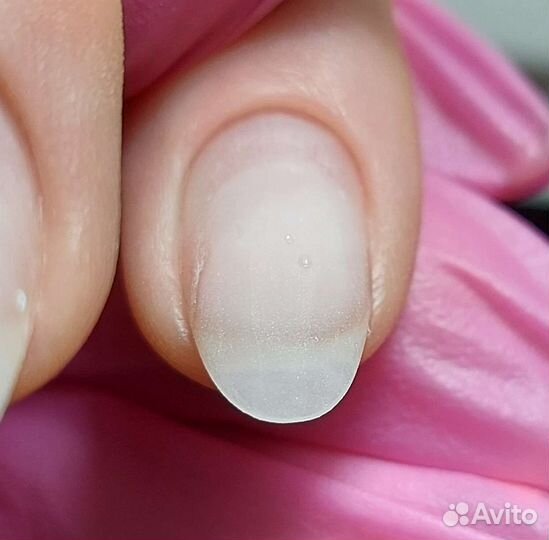 Модель на ногти