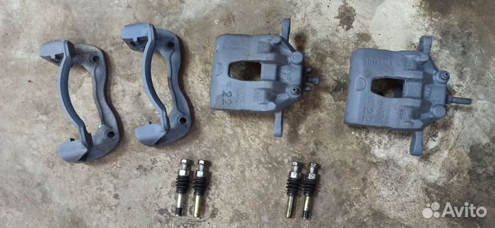 Суппорта передние