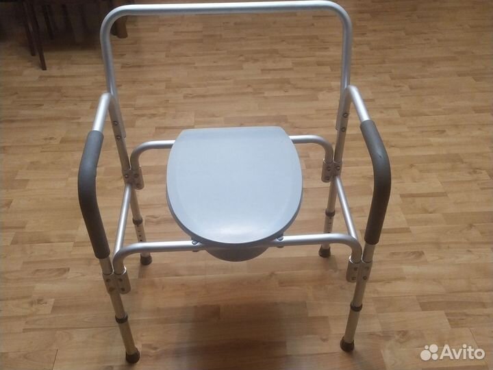 Переносное кресло-туалет
