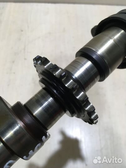 Распредвал выпускной левый Ауди A6 C5 2.8 AMX