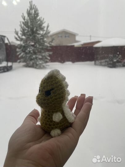 Вязаные игрушки ручной работы. Дракон символ 2024