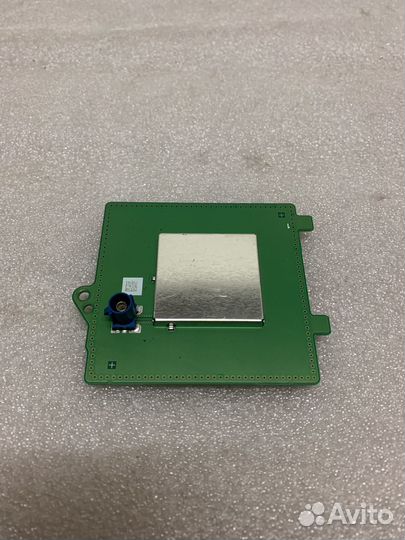 Антенна GPS Tesla Model 3