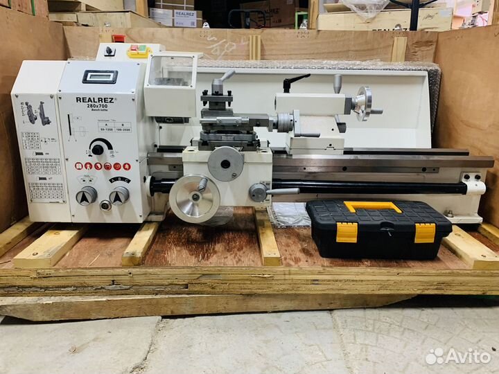 Токарный станок