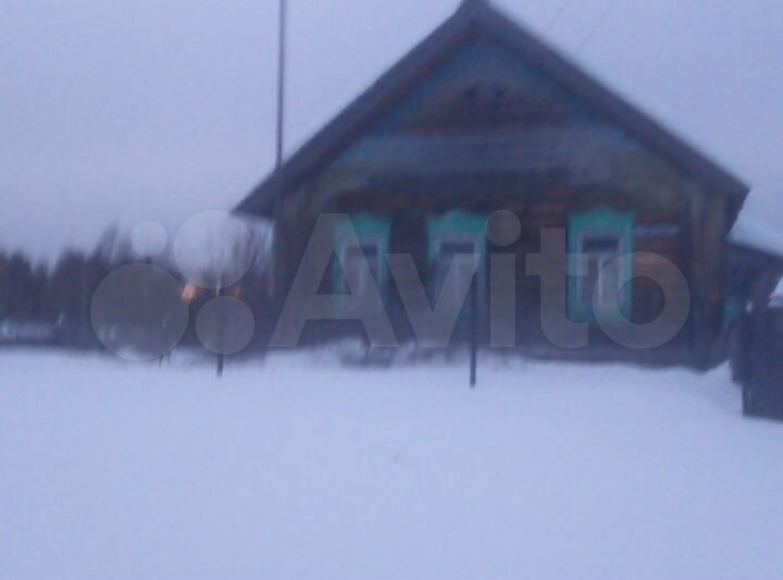 Дом 27,5 м² на участке 23 сот.