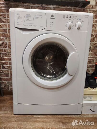 Стиральная машина indesit на запчасти