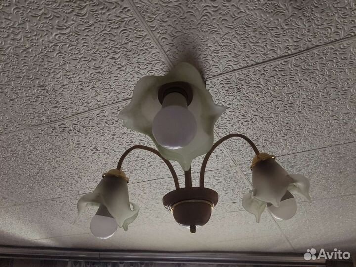 Люстра потолочная бу