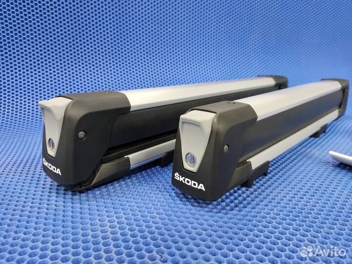 Крепление для лыж или сноуборда Skoda Новое ориг