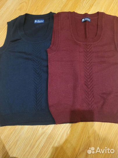 Жилетка трикотажная новая