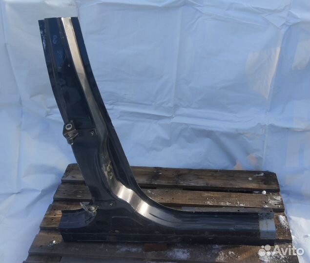 Порог со средней стойкой правый Форд Фокус 3