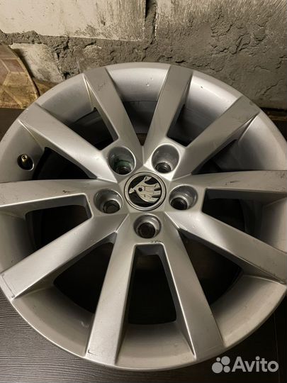 Литые диски шкода оригинал r15