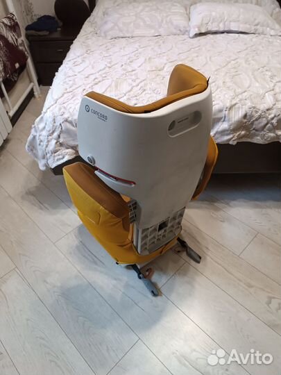 Детское автокресло 15 до 36 кг