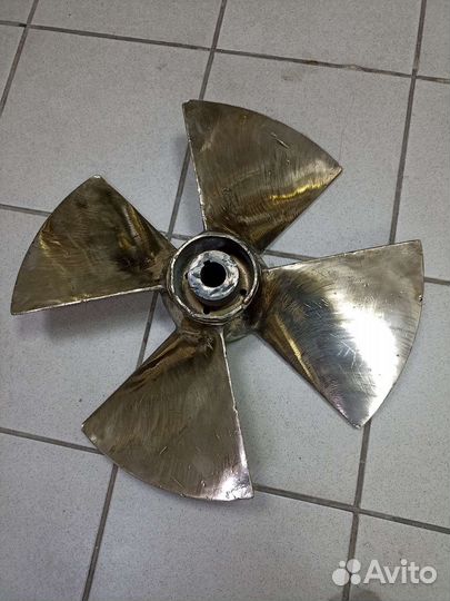 Винт гребной.бронза винтаж.30 кг