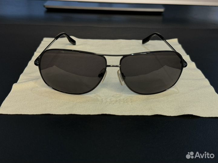 Солнцезащитные очки Hugo Boss мужские, оригинал