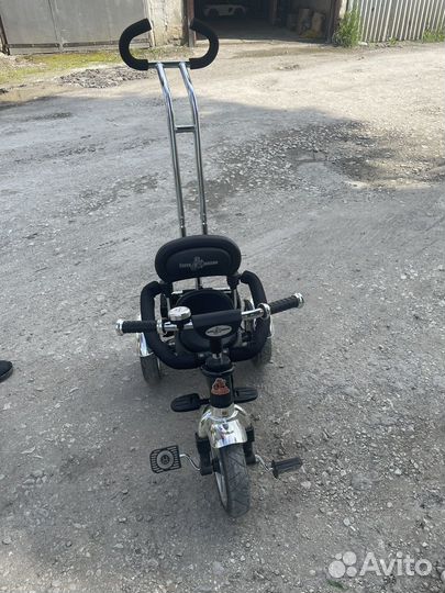 Детский велосипед с родительской ручкой