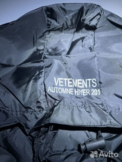 Ветровка Vetements Total Fucking Darkness