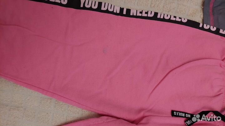 Спортивный костюм для девочки. 146- 152