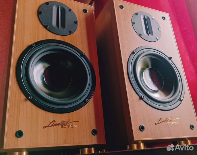 Акустические колонки
