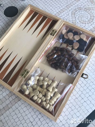 Шахматы -нарды2 шт, нарды ручной работы